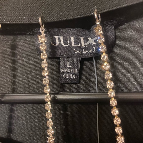 🌟2 FOR $25🌟 Julia by Love J Black Crop Rhinestone Tee Women’s Size Large. - Picture 8 of 9